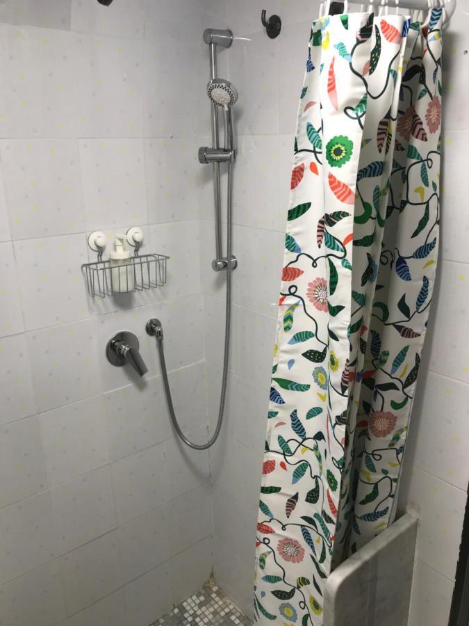 Urban Jungle Rooms * Naples